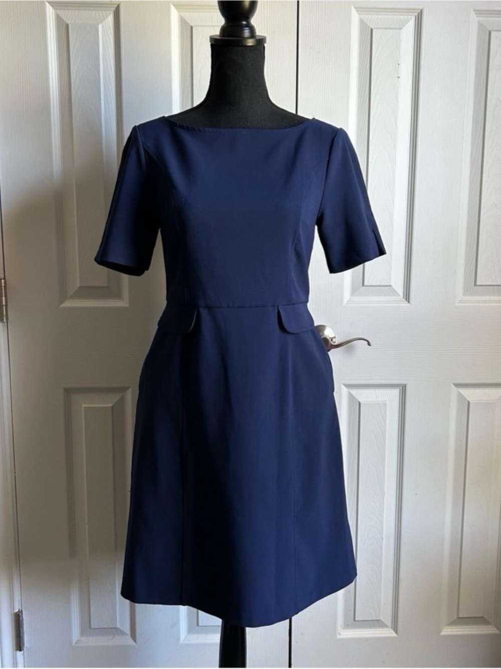 Lark & Ro navy blue short sleeve A-line dress